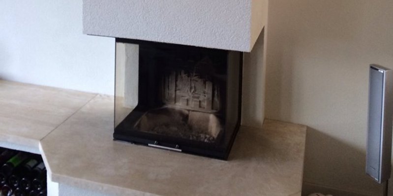 woonkamer inbouw rechthoek driezijdig klassiek sfeervol & klassiek hout inbouw met liftdeur 