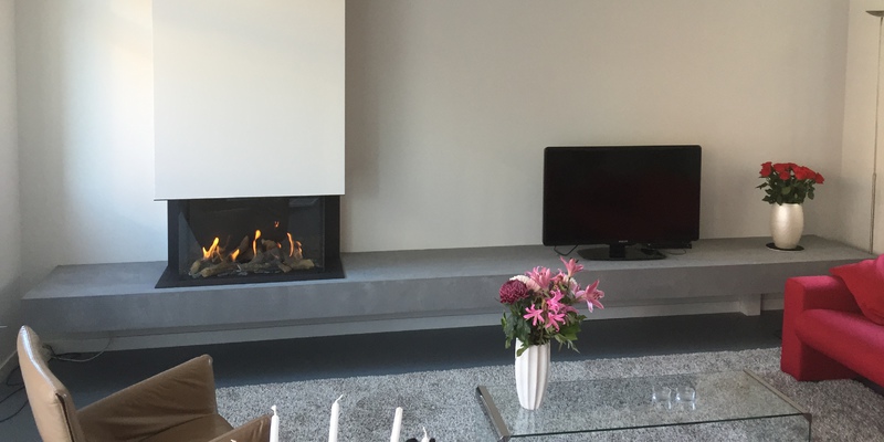 woonkamer modern inbouw schouw zwart licht & sprankelend driezijdig gas rechthoekig 