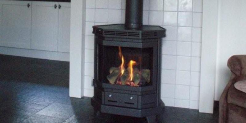 vierkant front schouw gas klassiek sfeervol & klassiek vrijstaand antraciet woonkeuken 