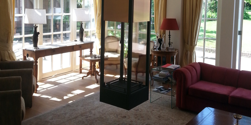 woonkamer klassiek sfeervol & klassiek hangend hout beige hoekig rondom 
