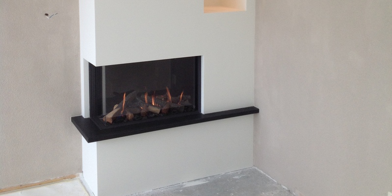 woonkamer modern inbouw zwart rechthoek licht & sprankelend gas tweezijdig plateau  
