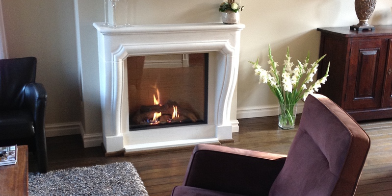 woonkamer vierkant inbouw front schouw licht & sprankelend gas klassiek wit 