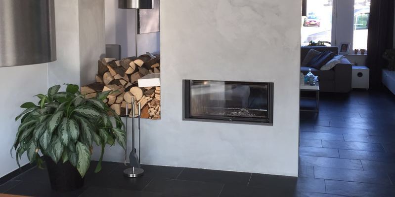 woonkamer modern doorkijk grijs rechthoek licht & sprankelend hout inbouw met liftdeur 