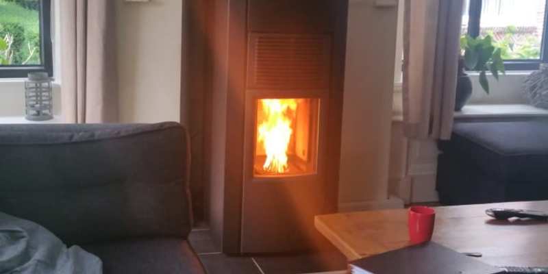 woonkamer front schouw zwart rechthoek sfeervol & klassiek vrijstaand pellet 