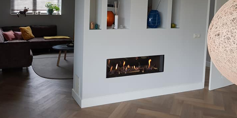 hip & happening woonkamer modern doorkijk inbouw zwart rechthoek gas 